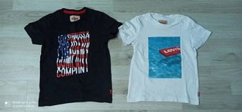 2 t shirts levi's 5 ans
