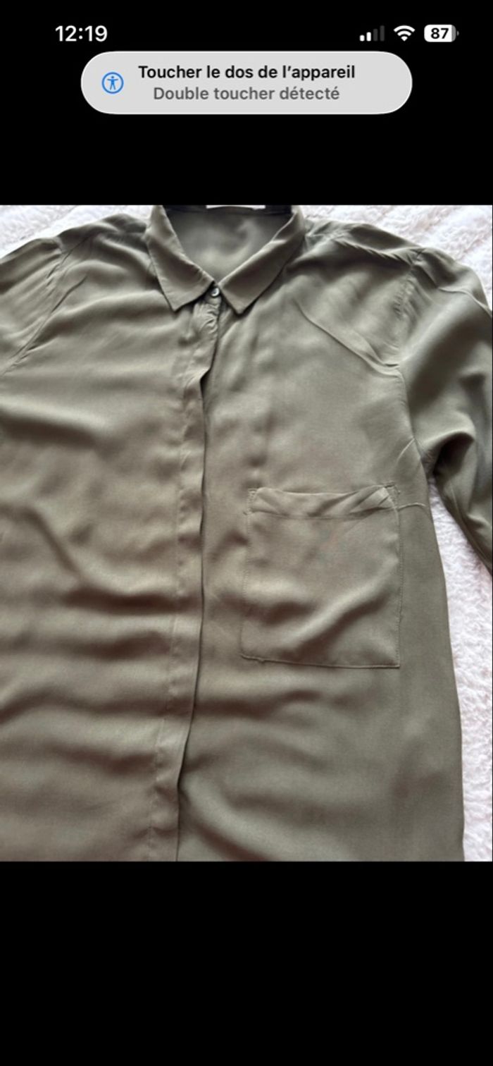 Chemise fluide kaki pull&bear Taille M - photo numéro 2