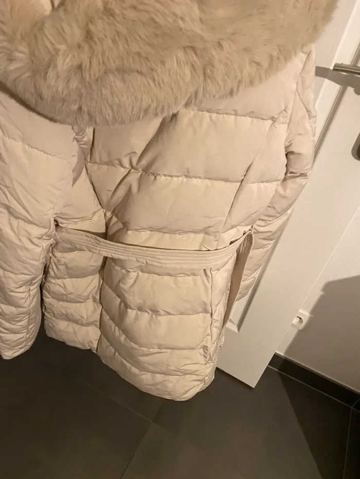 Superbe manteau - photo numéro 4