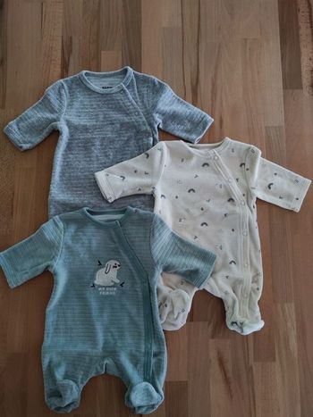 Lot Pyjamas taille naissance
