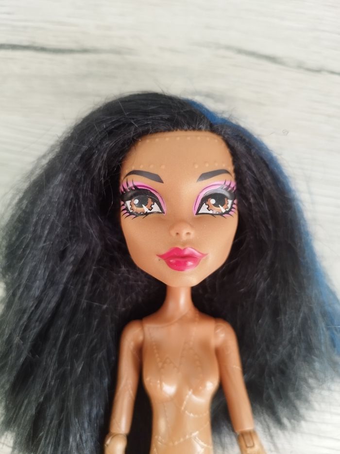 Monster High Robecca Steam dead Tired - photo numéro 2