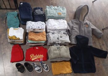 Lot vêtements  68 pièces  - 12 mois