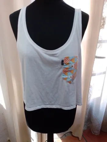 T-shirt court