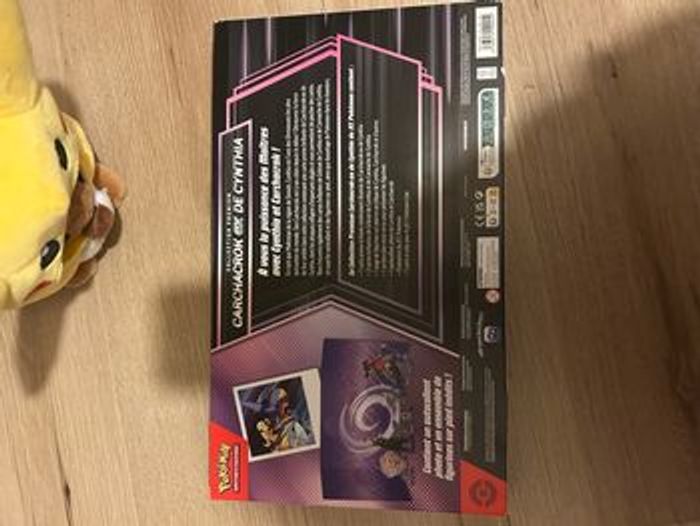 Coffret Pokémon Coffret Premium Carchacrok ex de Cynthia ev10 - photo numéro 4