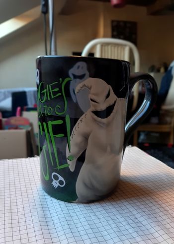 Mug disney oogies