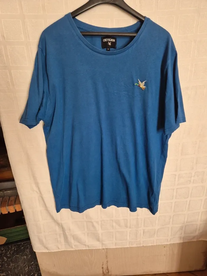 tshirt chevignon taille L