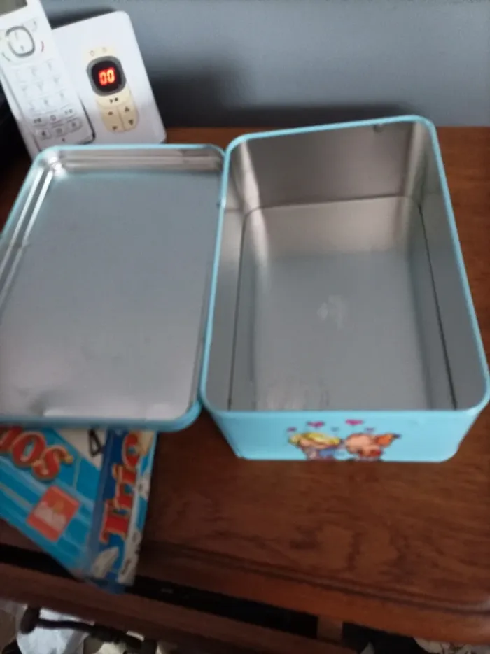 Boite en metal rectangulaire LE PETIT SPIROU - photo numéro 2