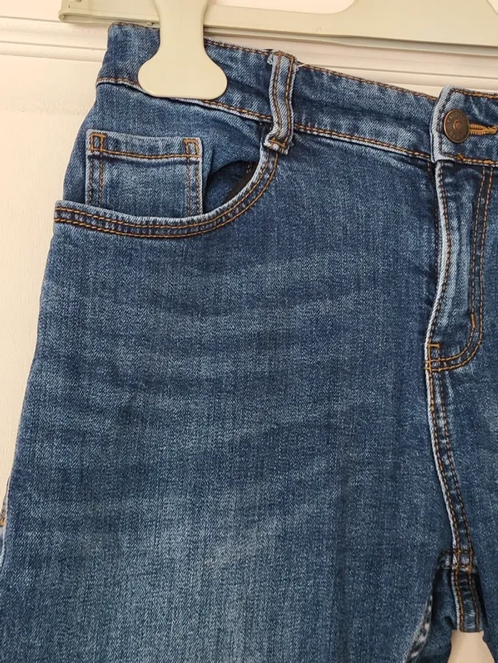 Jean slim bleu Kiabi - parfait état - photo numéro 3