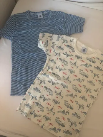 T-shirt manche courte petit bateau taille 6 ans neuf