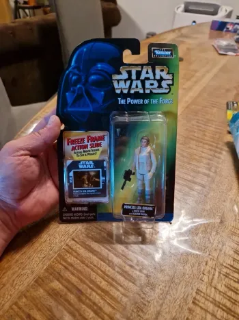 Star wars action figure – potf hqsbro 1998 – leia organa hoth gear [116]