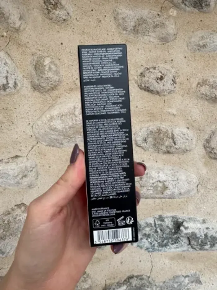 Makeup forever - Brume fixatrice hydratante mist & fix 24h - photo numéro 3