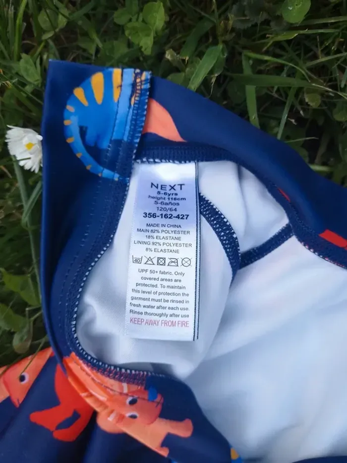 combinaison de bain taille 5/6 ans - NEXT - polyester et élastane - photo numéro 4