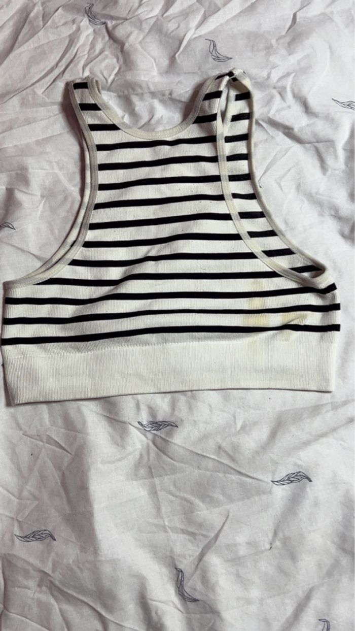 Top court - photo numéro 3