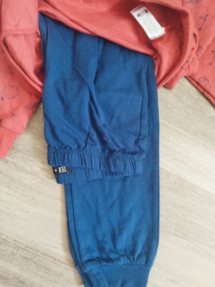Pyjama neuf tex 6-7 ans - photo numéro 3