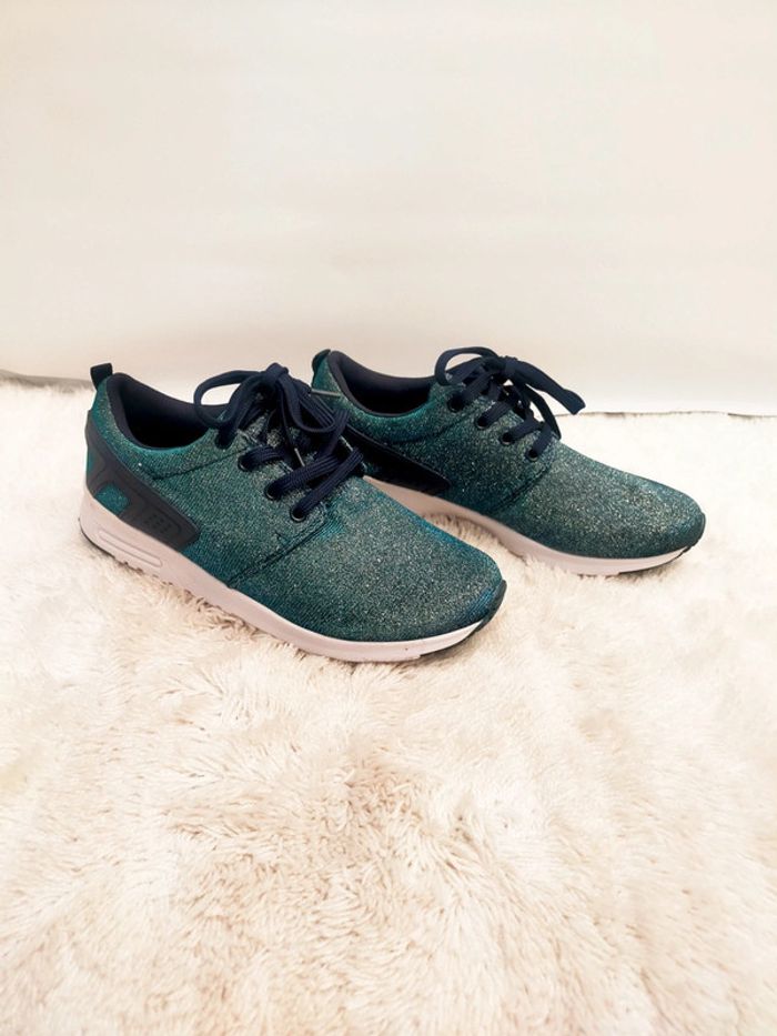 Baskets, sneakers a paillettes Angela Thompson taille 39 - photo numéro 2