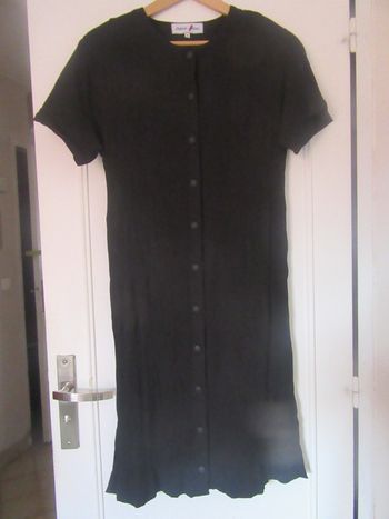 Robe noire taille 44 Umberto MOnza