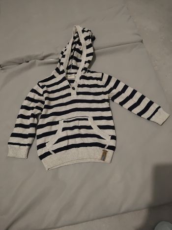 Gilet rayé gris noir