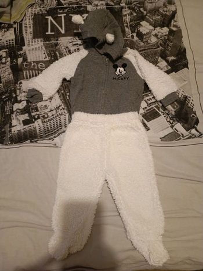 Lot 6 mois Mickey - photo numéro 3