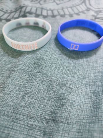 2 bracelets Fortnite