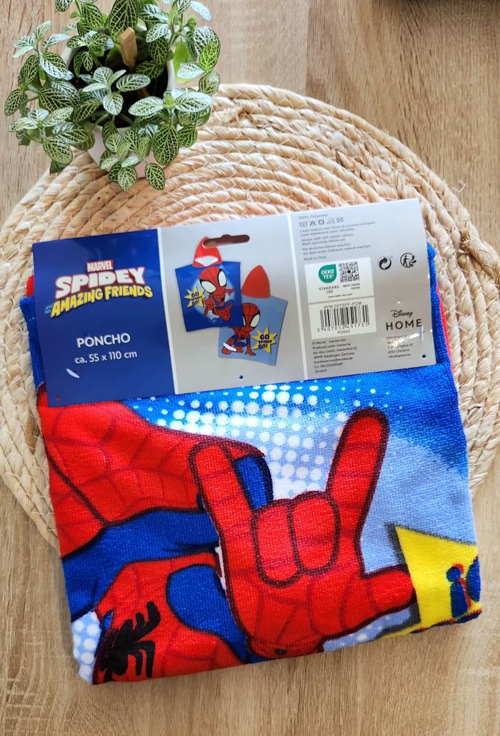 Poncho Garçon Spider-Man Marvel Bleu Neuf - photo numéro 1