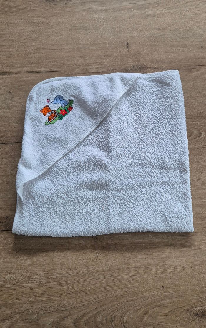 Grande cape de bain et bavoir jungle - photo numéro 2