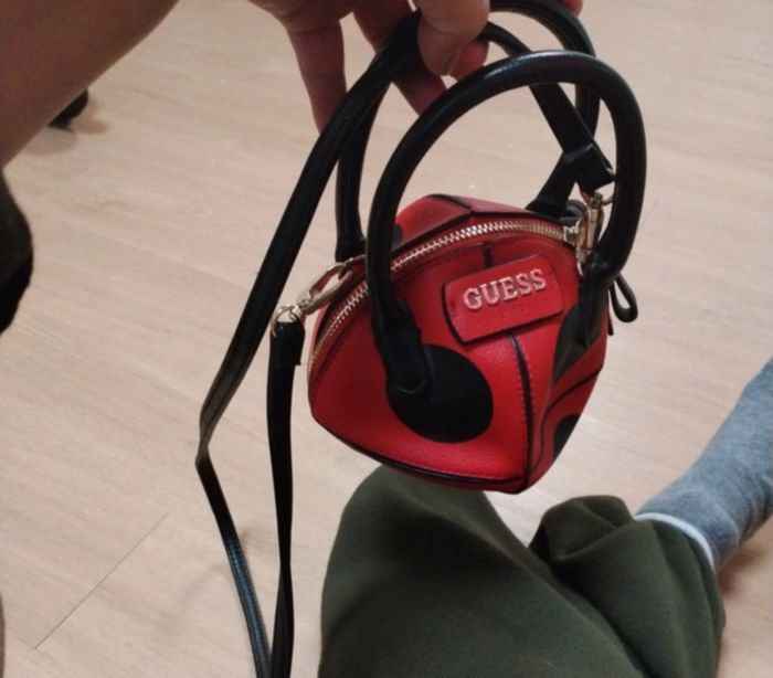 Sac Guess - photo numéro 4
