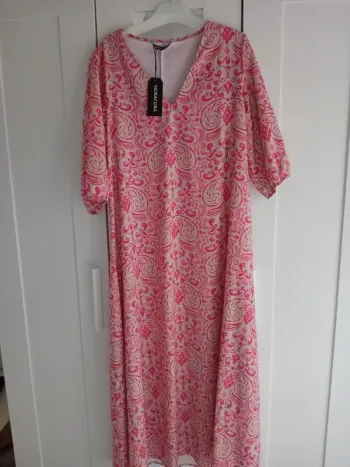 Robe longue neuve t.L 🩷🌸