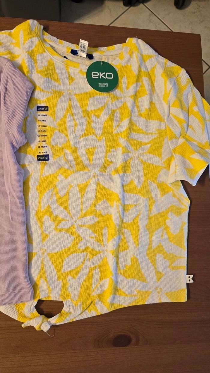 neufs (non portés) 🏷🥰😍 teeshirts mc 12 ans fille 😍🥰 - photo numéro 4