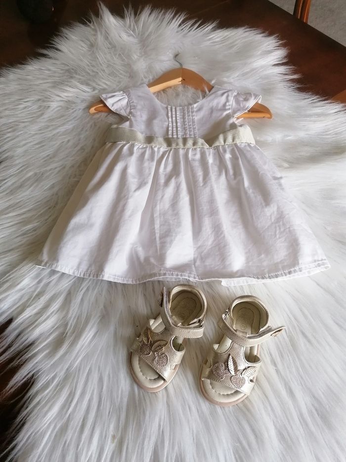 Robe d'été Vertbaudet et chaussures taille 20