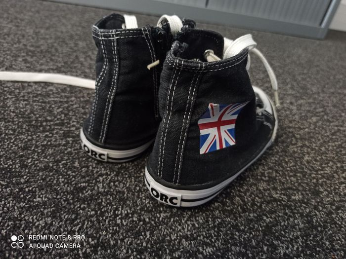 Baskets noires en toile-pointure 33 - photo numéro 4