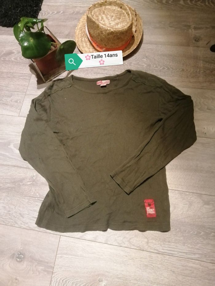 🌸Tee-shirt kaki côtelé col rond Taille 14ans "Orchestra" 🌸