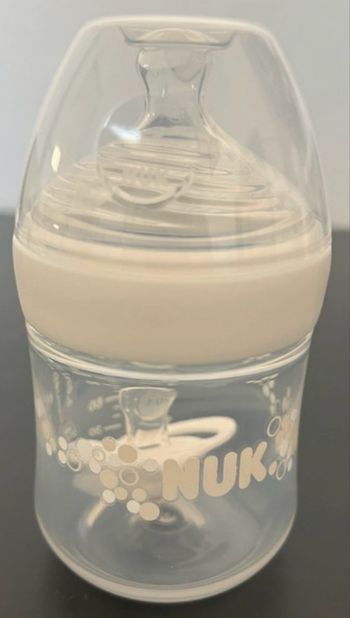 Biberon sucette nuk