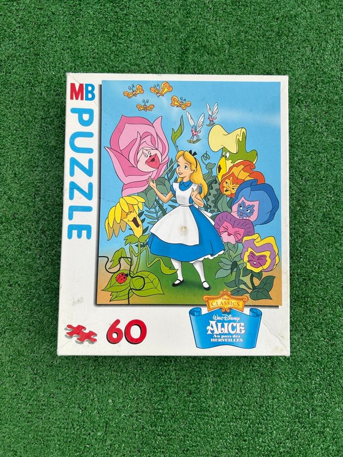 Puzzle Alice au Pays des Merveilles MB – 60 pièces (56/60) – Vintage Disney