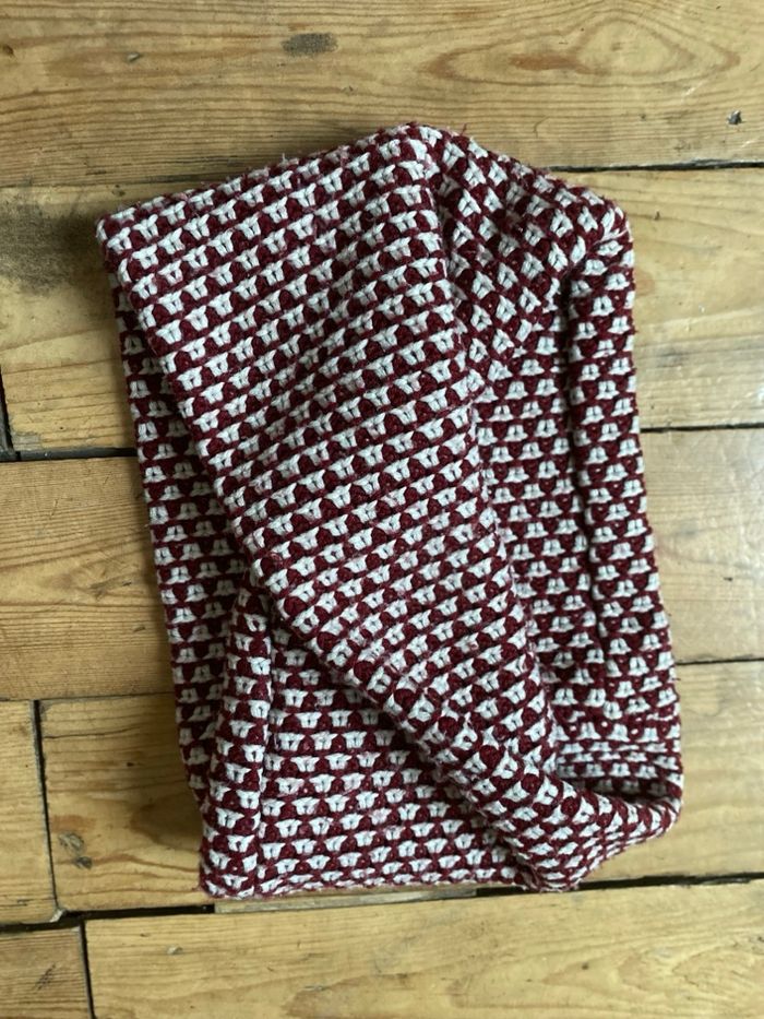 Col tour de cou bordeaux crème kiabi