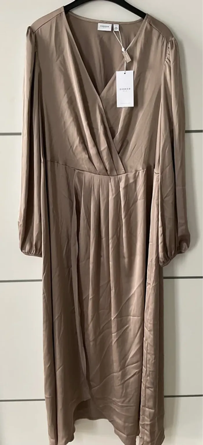 Robe longue - photo numéro 2