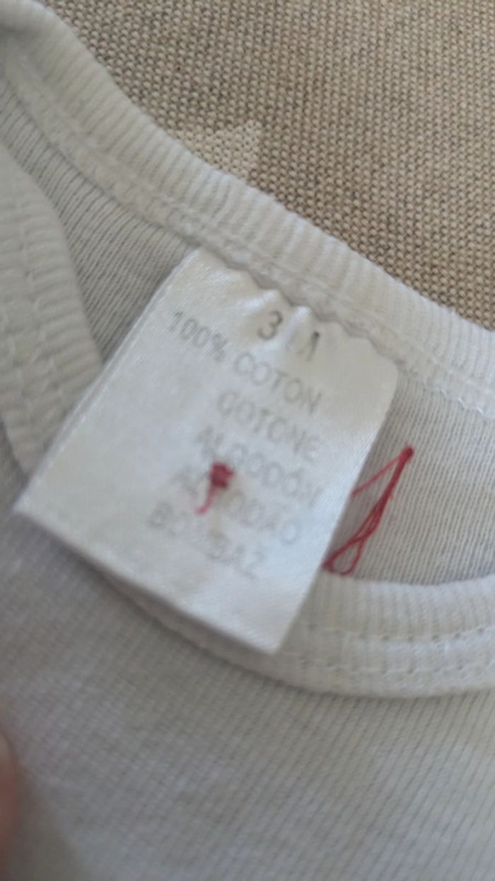 Lot de body à la mer ! - photo numéro 2