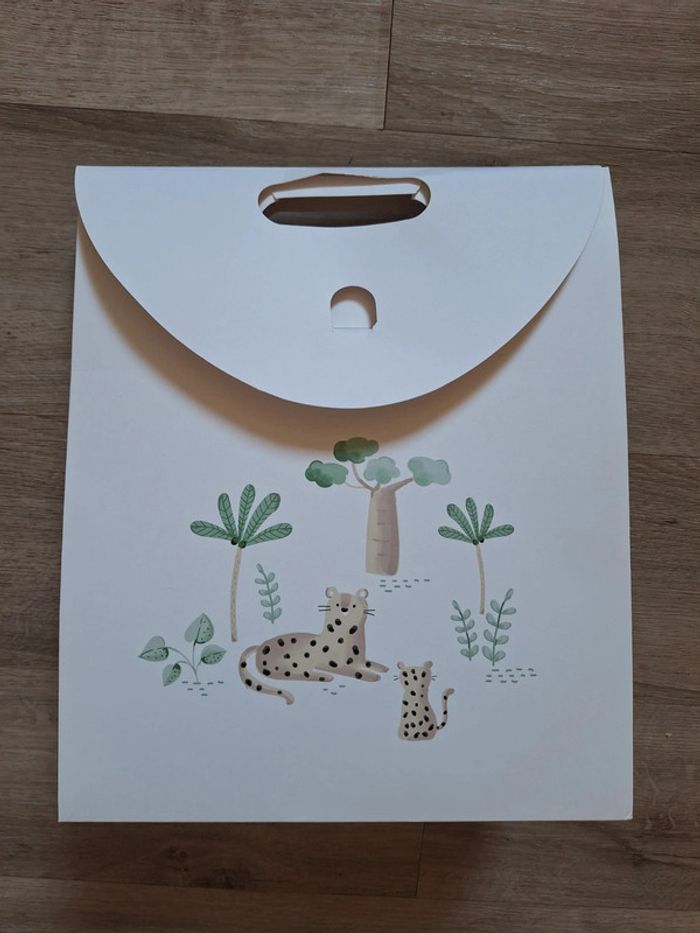 Ensemble bébé + boîte Kdo - photo numéro 5