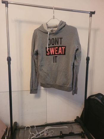 Sweat a capuche