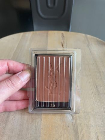 Maquillage Yves Saint Laurent - Poudre bronzante - Teinte 30 - Gamme Terre Saharienne - Neuve Sans boîte