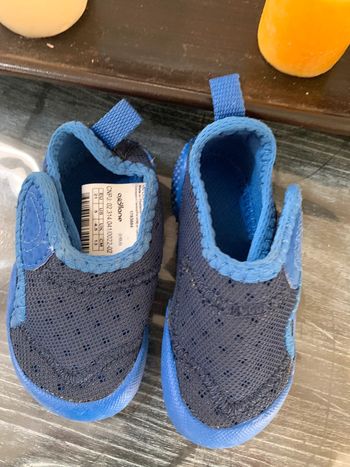 Chaussures pour piscine pointure 21