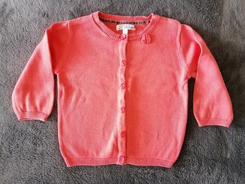 Gilet fille taille 9 mois