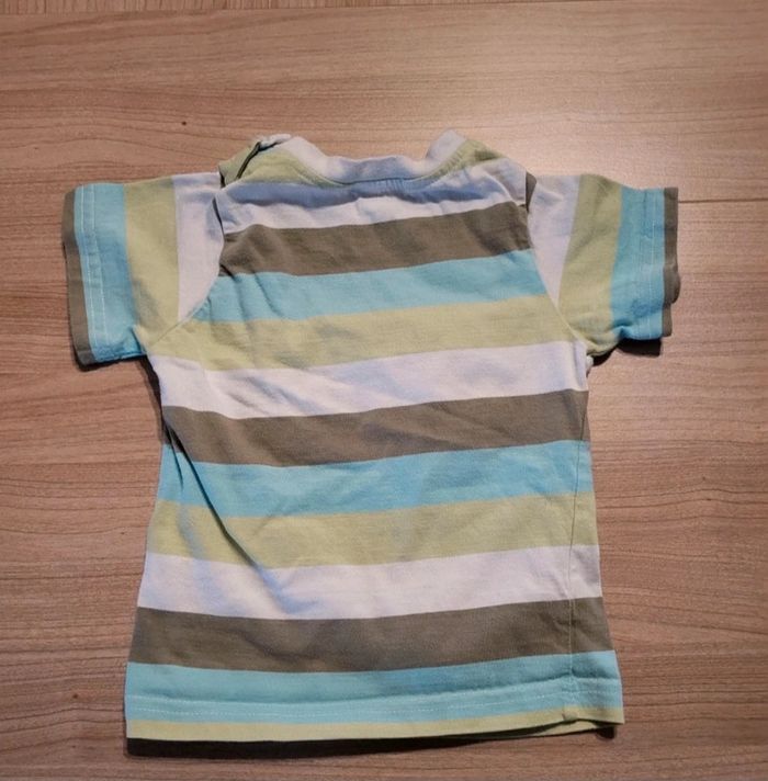 T-shirt taille 18 mois - photo numéro 2