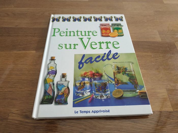 Livre peinture sur verre - photo numéro 1