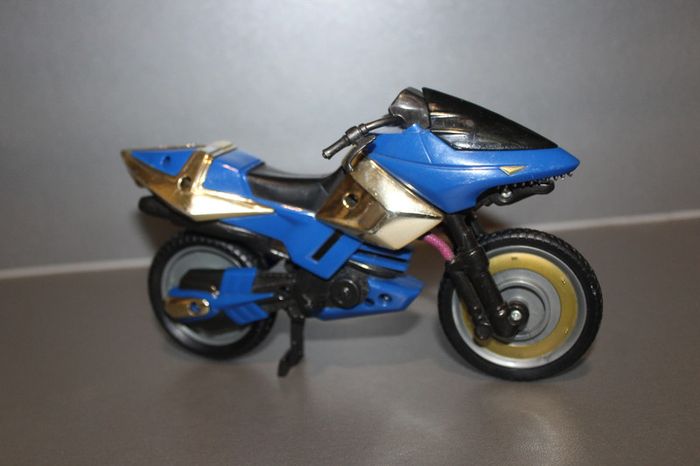 Figurine Véhicule Wild Force - Power Rangers 2002 - photo numéro 2