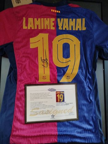 Maillot Lamine Yamal signé certificat d'authenticité
