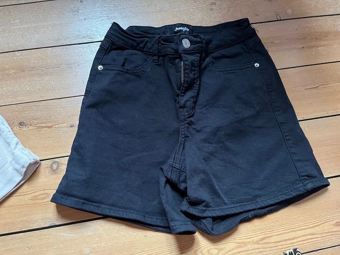 Lot de 4 shorts fille - taille 34 - photo numéro 2