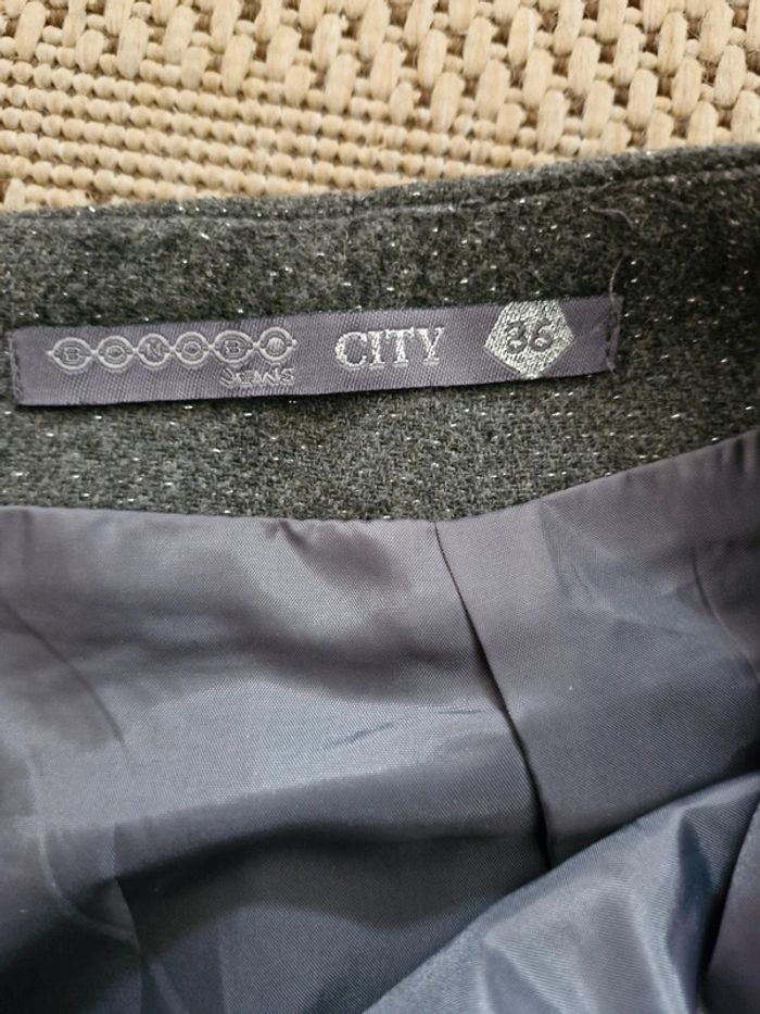 Jupe Bonobo 36 comme neuve - photo numéro 3