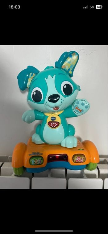 Titou, toutou hoverboard