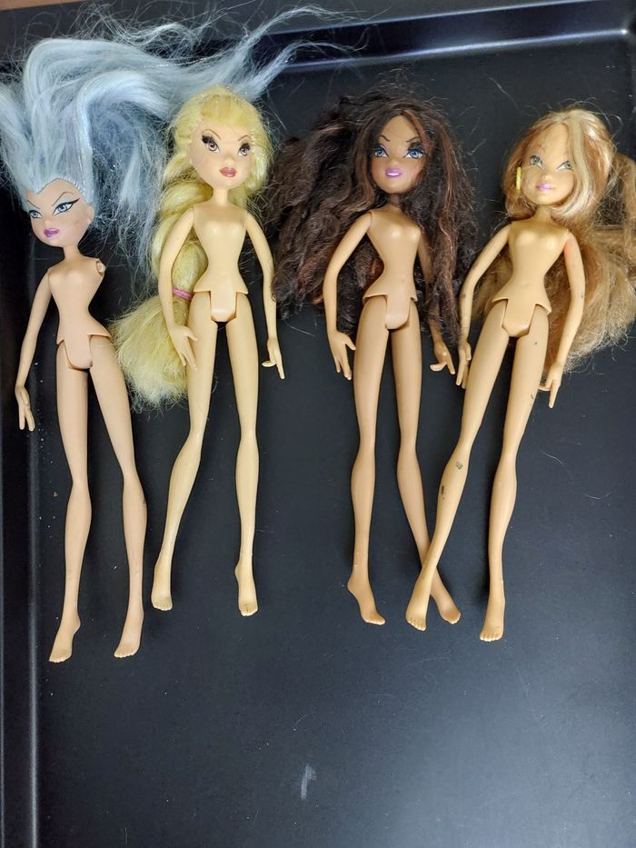 Poupées à restaurer