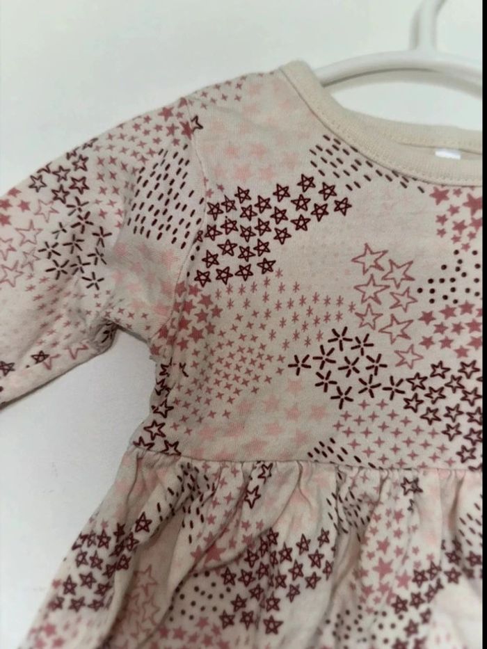 Robe 3 mois - photo numéro 2